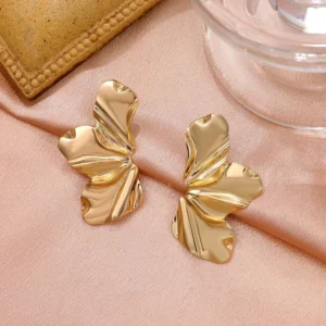 Vintage Gold Geometric Stud Petal Earrings