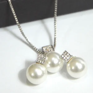 Elegant Pearl Jewelry
