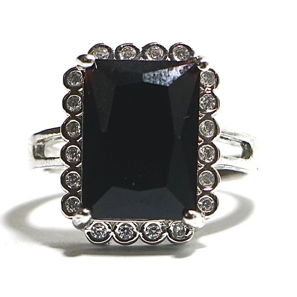Large Black Stone Ring