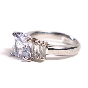 Three Stone Crystal Ring
