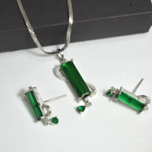 Rich Green Jewelry Set