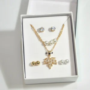 Gold Pearl Jewelry Set